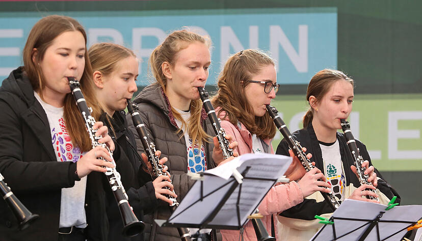Zum Auftritt der Musiksch&uuml;ler kamen wenige Zuh&ouml;rer. Foto: Ralf Seidel