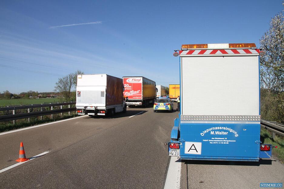 A6: Lkw-Unfall bei Ilshofen