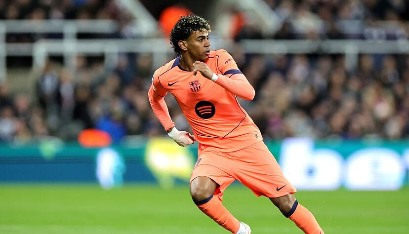 Lamine Yamal glich per Elfmeter sp&auml;t f&uuml;r Barcelona aus.