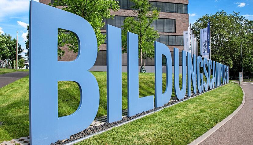 Der Bildungscampus ist Heimat für viele wissenschaftliche Institutionen. Der Bildungscampus ist Heimat für viele wissenschaftliche Institutionen.