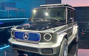 Kantiger Klotz: Auch als E-Auto-Studie EQG ist die G-Klasse von Mercedes auf Anhieb zu erkennen. Kantiger Klotz: Auch als E-Auto-Studie EQG ist die G-Klasse von Mercedes auf Anhieb zu erkennen.