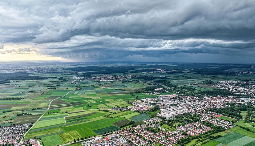 Das Gewitter erreichte auch Heidenheim. Das Gewitter erreichte auch Heidenheim.