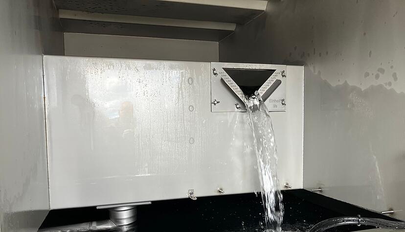 Der neue Sammelbehälter soll die Neue Prager Hütte besser mit Wasser versorgen. Der neue Sammelbehälter soll die Neue Prager Hütte besser mit Wasser versorgen.