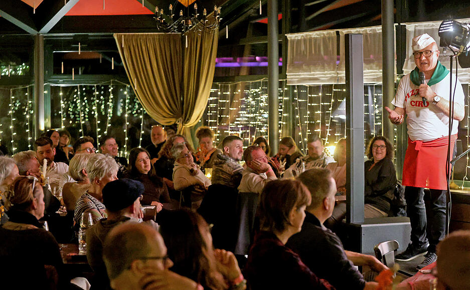 Spassix im Jägerhaus Heilbronn mit Ciro Visone Spassix im Jägerhaus Heilbronn mit Ciro Visone