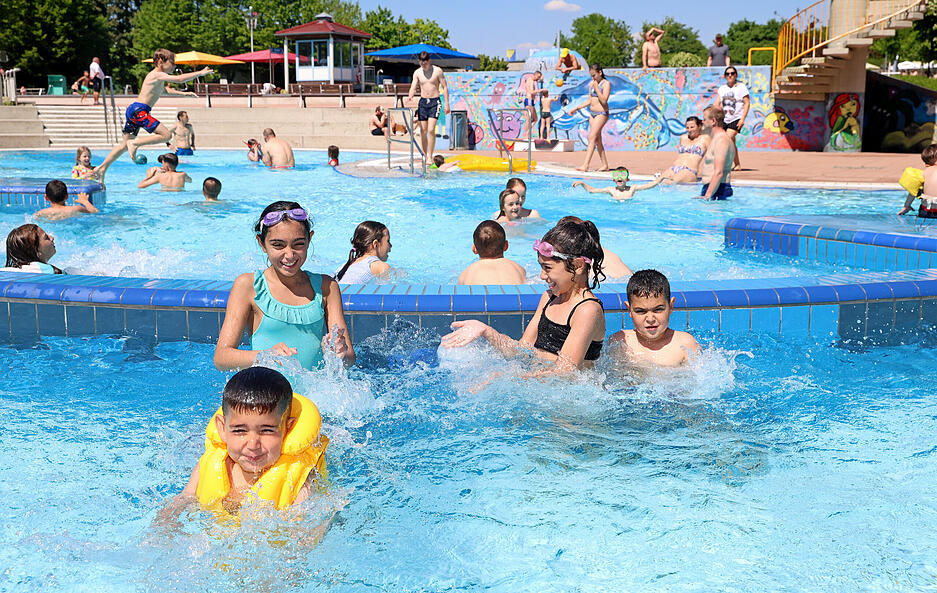 Das Solefreibad in Bad Friedrichshall ist am 1. Mai in die Saison gestartet.