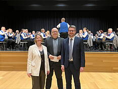 Amtsinhaber Torsten Kunkel (Mitte) verk&uuml;ndet noch keinen Nachfolger: Ina Krone und Jens M&uuml;ller gehen in die Stichwahl.