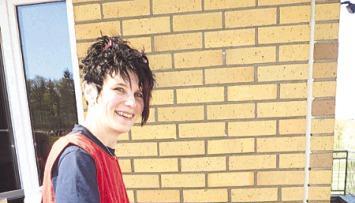 Kurz vor Spielbeginn: Der Grill ist angeworfen, die G&auml;ste k&ouml;nnen kommen.