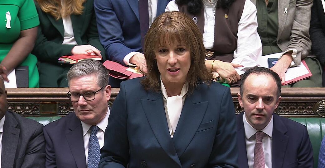 Da war eigentlich schon alles gesagt: Finanzministerin Reeves stellt dem Parlament ihren Haushalt vor.