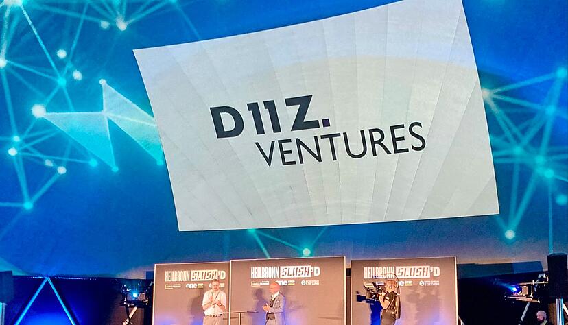 Zukunftsfonds Heilbronn: Vorstellung des neuen Namens D11Z durch Bastian Karweg (li.) und Gesch&auml;ftsf&uuml;hrer Thomas Villinger und auf der Heilbronn Slush"D.
Foto: Gleichauf