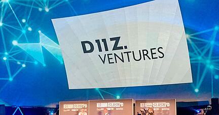 Zukunftsfonds Heilbronn: Vorstellung des neuen Namens D11Z durch Bastian Karweg (li.) und Gesch&auml;ftsf&uuml;hrer Thomas Villinger und auf der Heilbronn Slush"D.
Foto: Gleichauf