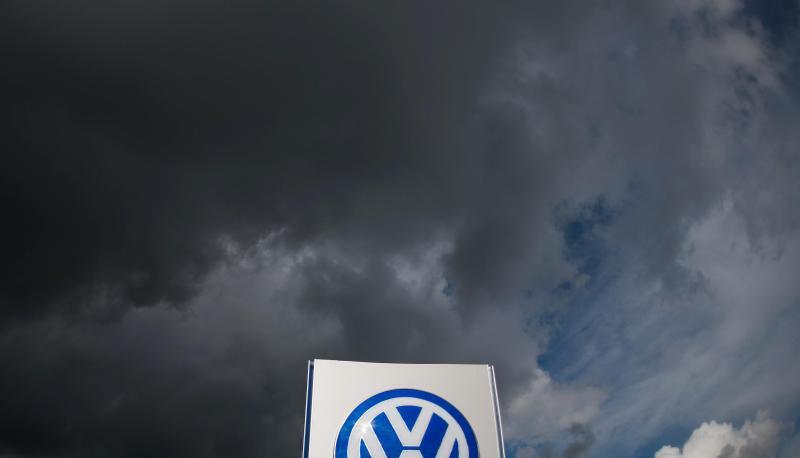 Der Diesel-Skandal in den USA könnte für VW noch deutlich teurer werden als bisher erwartet. Foto: Julian Stratenschulte