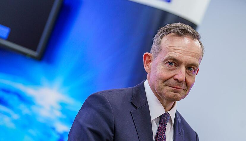 Der frühere Bundesverkehrsminister Wissing hat einen neuen Job in der Wirtschaft. (Archivbild) Der frühere Bundesverkehrsminister Wissing hat einen neuen Job in der Wirtschaft. (Archivbild)