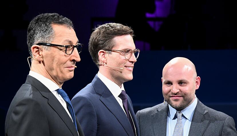 Vor dem Triell wurde freundlich gelächelt - und auch die Debatte blieb weitgehend sachlich. Vor dem Triell wurde freundlich gelächelt - und auch die Debatte blieb weitgehend sachlich.