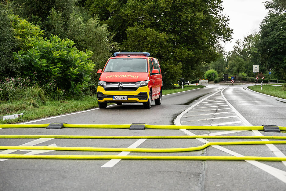 Nach Starkregen am Bodensee rückte die Feuerwehr zu hunderten Einsätzen aus.