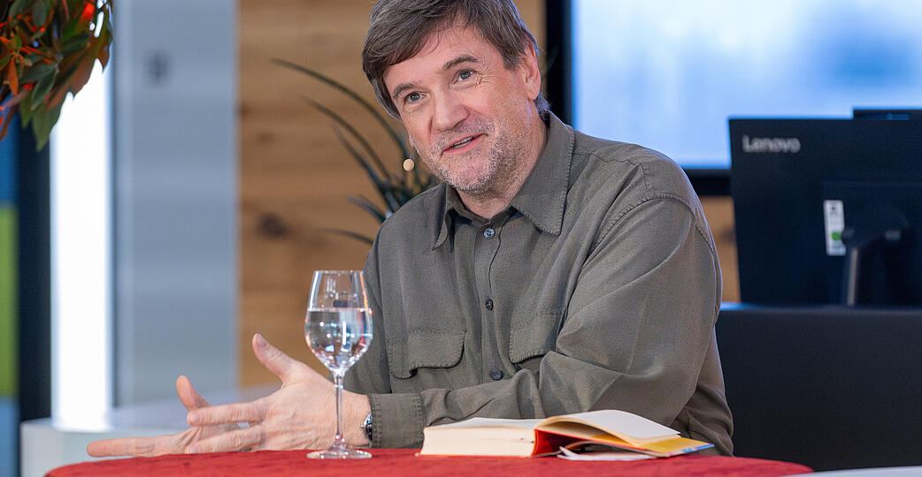 Auf den Spuren von Laurence Sterne und dessen &bdquo;Tristram Shandy&ldquo;: Schriftsteller Markus Orths.