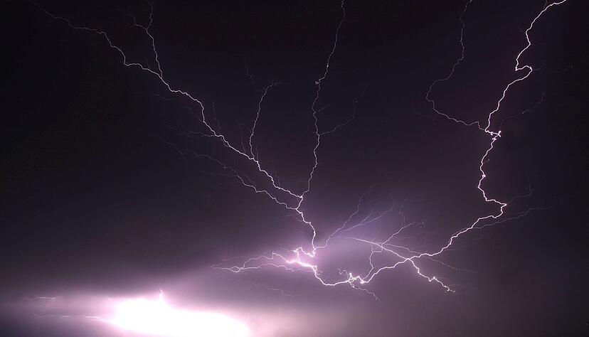 In Baden-Württemberg werden Gewitter erwartet.