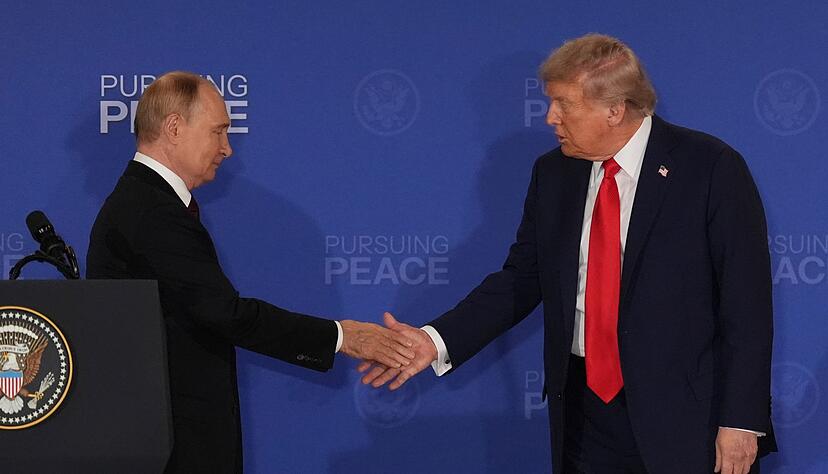 Erst wenn er sich eines Deals sicher sein kann, m&ouml;chte Trump nach eigenen Angaben Putin erneut treffen. (Archivbild)