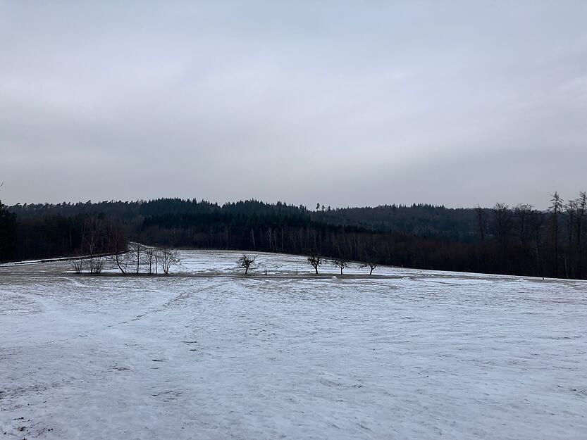 Winterwetter auf dem Stocksberg in Beilstein: Am Montagvormittag war hier trotz erneutem Wintereinbruch noch nichts los.