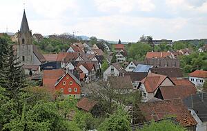 Pittoreskes Panorama: Eschental hat eine lange Geschichte, denn die erste urkundlicher Erwähnung datiert aus dem frühen 12. Jahrhundert.
Foto: Archiv/Doering Pittoreskes Panorama: Eschental hat eine lange Geschichte, denn die erste urkundlicher Erwähnung datiert aus dem frühen 12. Jahrhundert.
Foto: Archiv/Doering