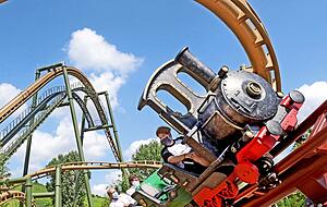 Action in Corona-Zeiten: Recht neu sind die Achterbahnen "Hals über Kopf" und "Volldampf" in Tripsdrill.
Foto: Archiv/Seidel