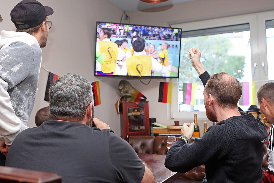 WM-Auftakt f&uuml;r DFB-Team: Public Viewing in der Monkey Bar