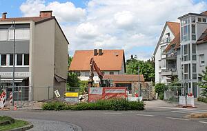 Nach mehr als 300 Jahren klafft am Eingang der Erlachstraße nun diese Lücke, die das Gasthaus "Lamm" hinterlässt. Nach mehr als 300 Jahren klafft am Eingang der Erlachstraße nun diese Lücke, die das Gasthaus "Lamm" hinterlässt.