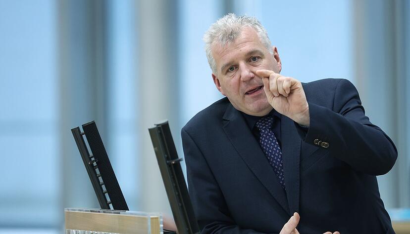 In der Diskussion um Interessenkonflikte bei Anstellungen in der Politik ger&auml;t auch der Fraktionschef der CDU in Sachsen-Anhalt, Guido Heuer, in den Fokus. (Archivbild)