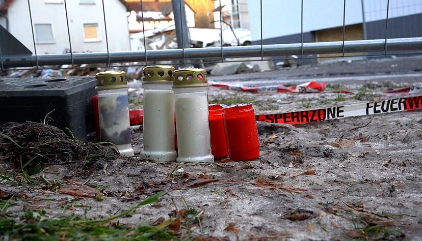 Nach der Explosion sind Zehntausende Euro unter anderem f&uuml;r die Bestattung der Familie gespendet worden.