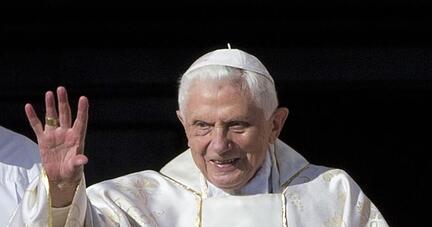 Fehlverhalten in mehreren Fällen: Ein neues Gutachten belastet den emeritierten Papst Benedikt schwer.