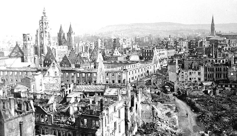 Heilbronn glich nach dem Bombenangriff lange einer Geisterstadt. Foto: HSt/Stadtarchiv/Eisenmenger