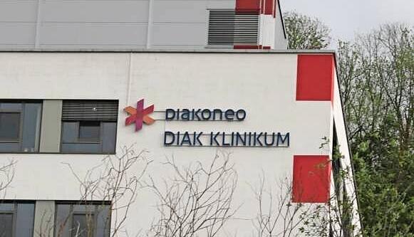 Im Fall des Falles könnte der Landkreis Schwäbisch Hall das Diak-Klinikum alleine übernehmen. Ohne die Kommunen stärker zu belasten, kann das aber wohl nicht lange funktionieren.