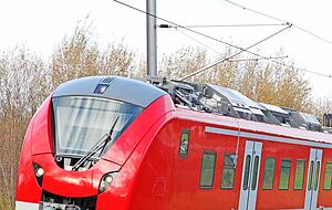 Solche Alstom-Züge fahren von 2022 an als Regionalexpress.
Fotos: Archiv/dpa Solche Alstom-Züge fahren von 2022 an als Regionalexpress.
Fotos: Archiv/dpa