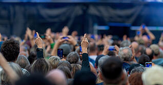 Open-Air-Feeling gab es zuletzt 2025 in den Wertwiesen beim Auftritt von Sting.  N&auml;chstes Jahr kommen die Fantastischen Vier &ndash; und wom&ouml;glich weitere Acts &ndash; nach Heilbronn.