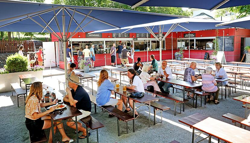 Ein beliebter Treff im Osten der Stadt Heilbronn: der Biergarten am Trappensee. Ein beliebter Treff im Osten der Stadt Heilbronn: der Biergarten am Trappensee.