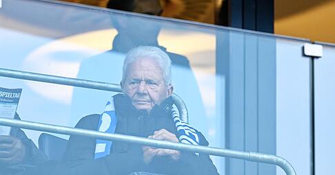 TSG-M&auml;zen Dietmar Hopp erkl&auml;rt sich zur externen Betriebspr&uuml;fung (Archivbild)