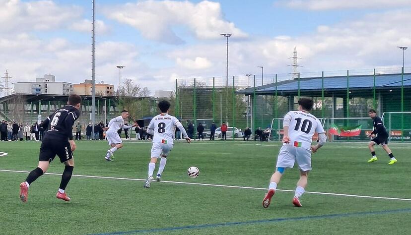 Der FC Esslingen pr&auml;sentiert sich im Kellerduell gegen den VfR Heilbronn wesentlich willensst&auml;rker und abgebr&uuml;hter.