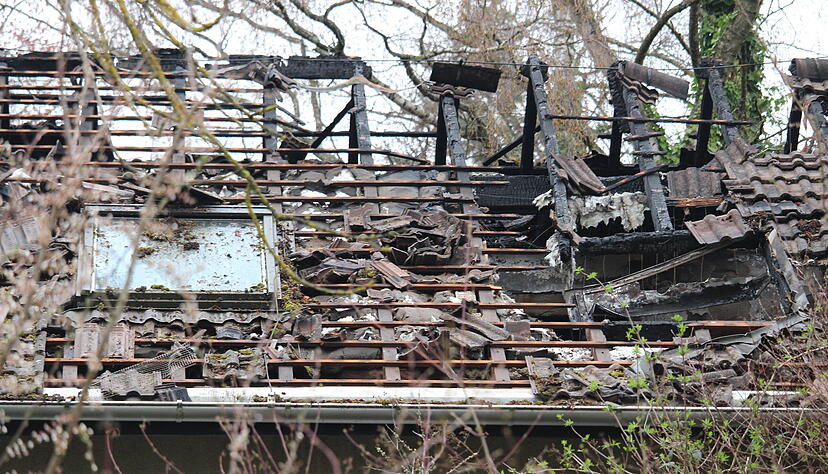 Im Einfamilienhaus in Kirchardt ist der Dachstuhl ausgebrannt.