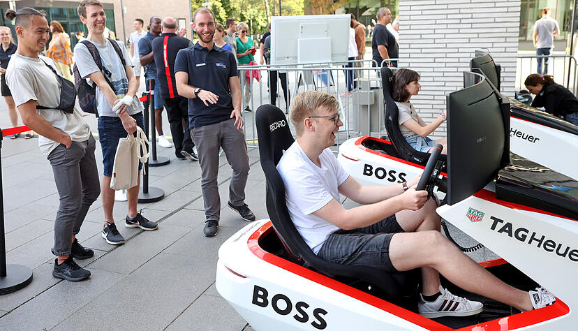 Spaß beim Autofahren: In diesen speziellen Cockpits gab es kein Tempolimit und keine Blitzer.