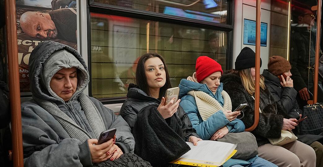 Viele Russen beklagen sich &uuml;ber die st&auml;ndigen Abschaltungen des mobilen Internets. (Archivbild)