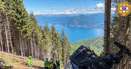Nach dem Seilbahnungl&uuml;ck mit 14 Toten in Italien beginnt die Suche nach den Ursachen.
