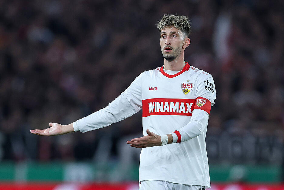 Atakan Karazor: Der Kapitän fiel kaum auf. Er machte Räume eng, sorgte aber auch nicht für Ordnung in der Abwehr. Vor dem Gegentor zum 2:1 bekam er den Ball nicht weg. Note: 4