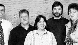 Der neue Gesamtelternbeirat von Heilbronn: Christian Freier (Gymnasium), Martin Rüttler (Realschule), zweite Vorsitzende Elke Walch-Mrosla, Vorsitzender Dietmar Braun und Schriftführerin Ulrike Hertl. (Foto: Dittmar Dirks)