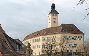 Das Schloss Horneck ist das Wahrzeichen Gundelsheims &minus; und Anziehungspunkt f&uuml;r viele Besucher. Foto: Michael Schwarz