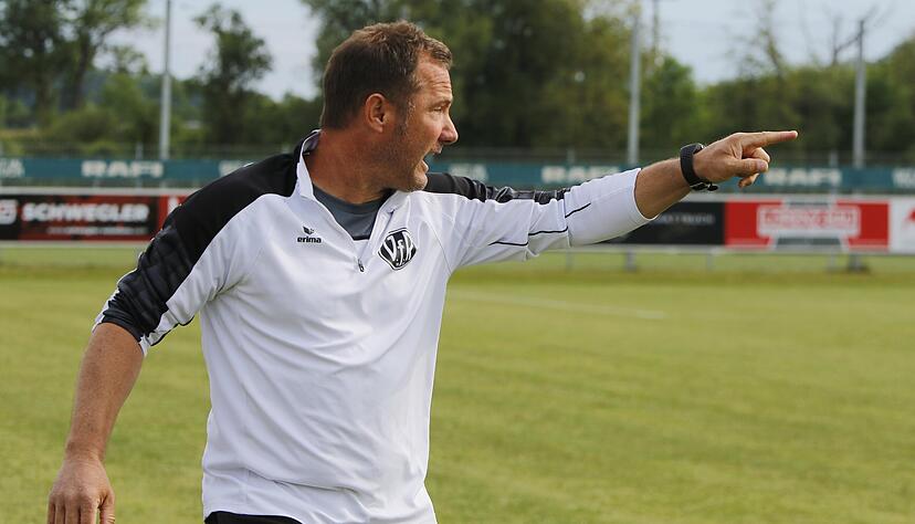 Trainer Markus Lang setzt alles daran, dem VfR Heilbronn im Abstiegskampf seine Siegermentalität einzuhauchen. Trainer Markus Lang setzt alles daran, dem VfR Heilbronn im Abstiegskampf seine Siegermentalität einzuhauchen.