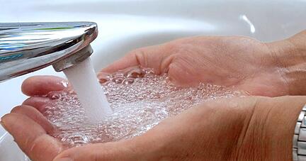 Die Wasserbehälter für Buchenbach und Eberbach waren in die Jahre gekommen, deswegen hat die Gemeinde einen neuen für beide geplant.
Foto: dpa Die Wasserbehälter für Buchenbach und Eberbach waren in die Jahre gekommen, deswegen hat die Gemeinde einen neuen für beide geplant.
Foto: dpa