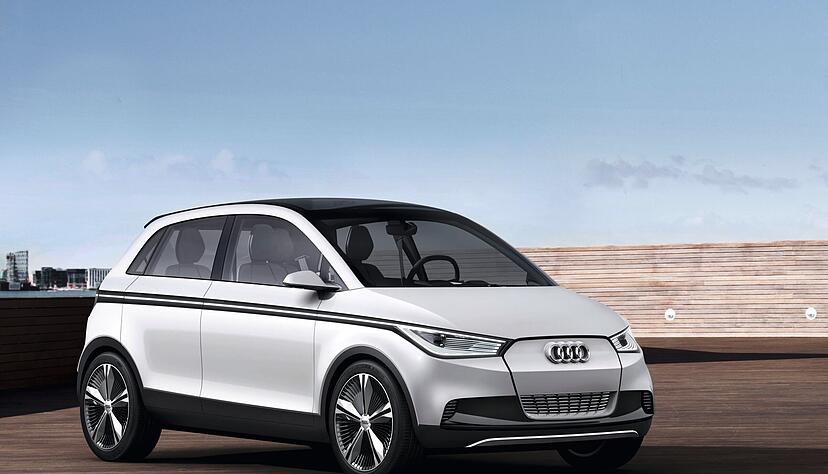 A2 Foto drei: Auf der IAA 2011 zeigt Audi mit einer Studie, wie der elektrisch angetriebene Nachfolger des A2 aussehen könnte. Zur Umsetzung kommt das Projekt letztlich dann aber doch nicht. A2 Foto drei: Auf der IAA 2011 zeigt Audi mit einer Studie, wie der elektrisch angetriebene Nachfolger des A2 aussehen könnte. Zur Umsetzung kommt das Projekt letztlich dann aber doch nicht.