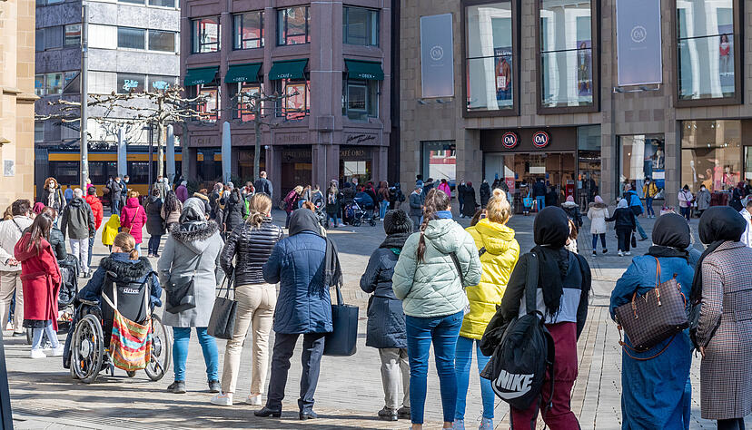 Erste Geschäfte öffnen nach dem harten Lockdown
