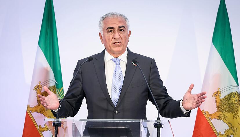 Reza Pahlavi, Sohn des gest&uuml;rzten Schahs, k&uuml;ndigt seine R&uuml;ckkehr in den Iran an. (Foto Archiv)