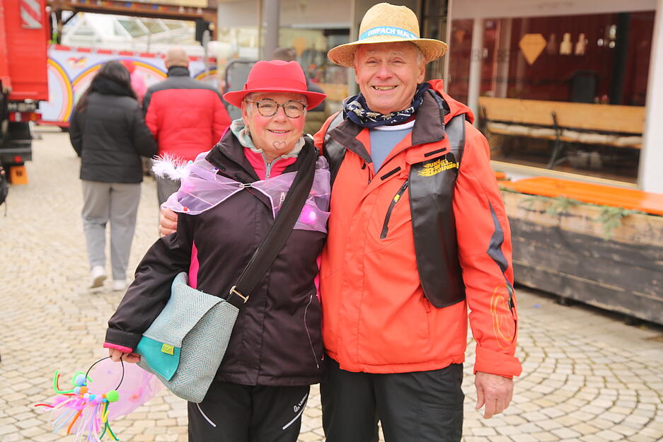 Der traditionelle Umzug ist ein H&ouml;hepunkt im Faschingskalender der Region.