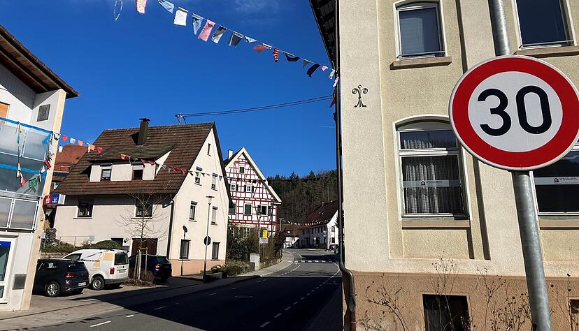 Die AfD hat in Spiegelberg (Rems-Murr-Kreis) ein Rekordergebnis im Land eingefahren. Mehr als 30 Prozent w&auml;hlten die Rechtsau&szlig;en-Partei.
